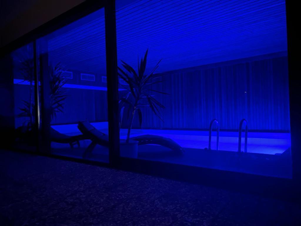 Park Villa Ferienwohnung Mit Pool Und 3 Schlafzimmer Uelzen Exterior foto